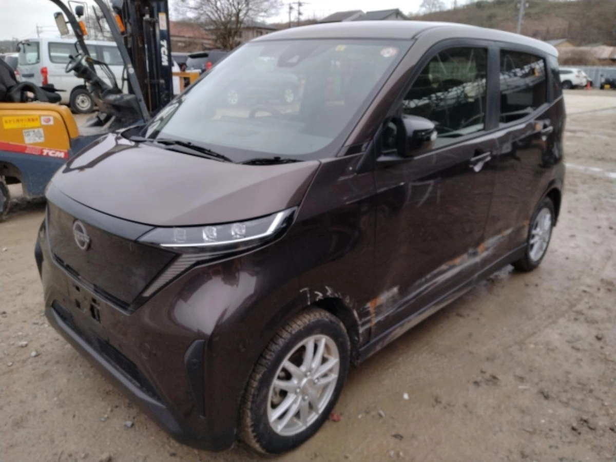 NISSAN SAKURA B6AW 2023