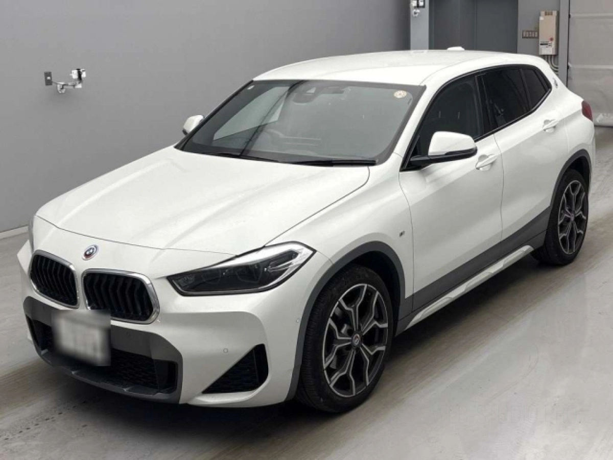 BMW X2 YH15 2022
