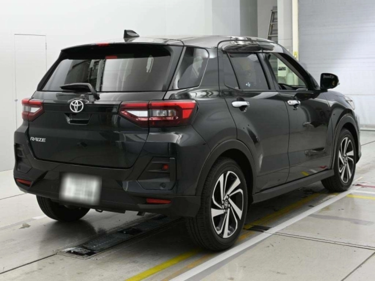 TOYOTA RAIZE