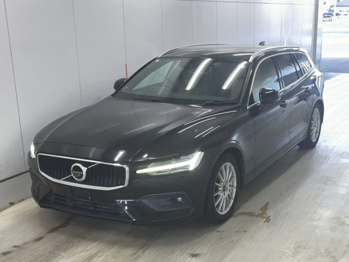 VOLVO V60 ZB420 2019