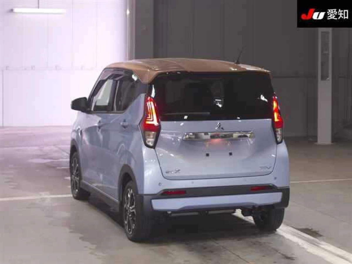 MITSUBISHI EK X EV