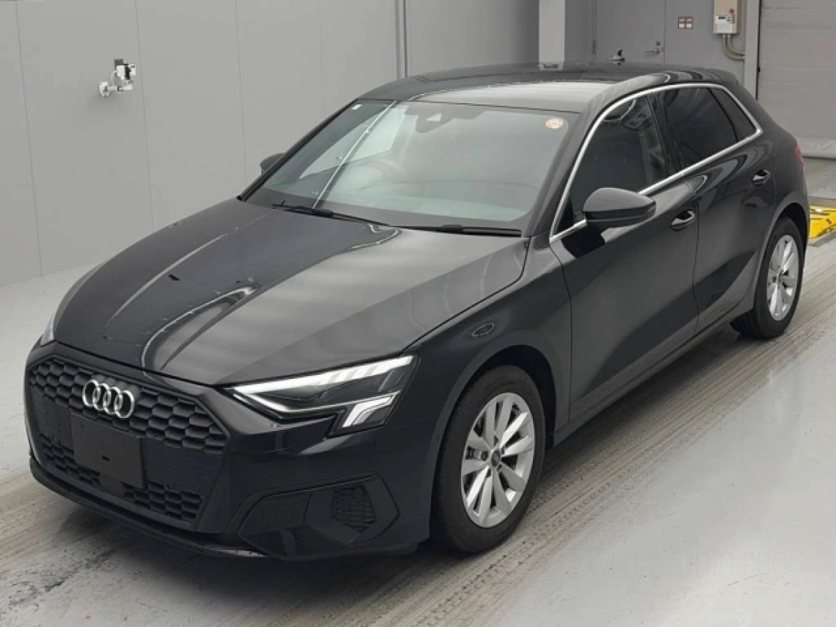 AUDI A3 GYDLA 2024