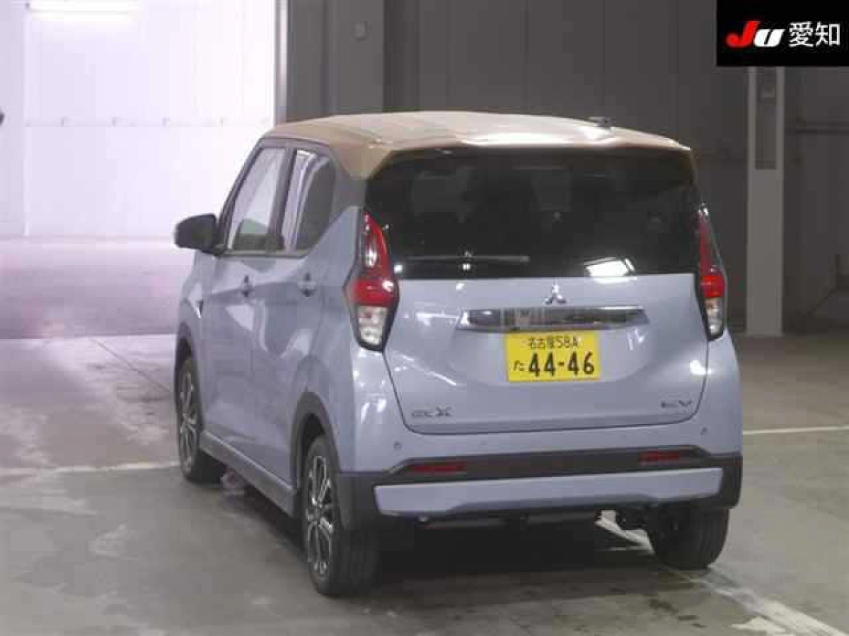 MITSUBISHI EK X EV