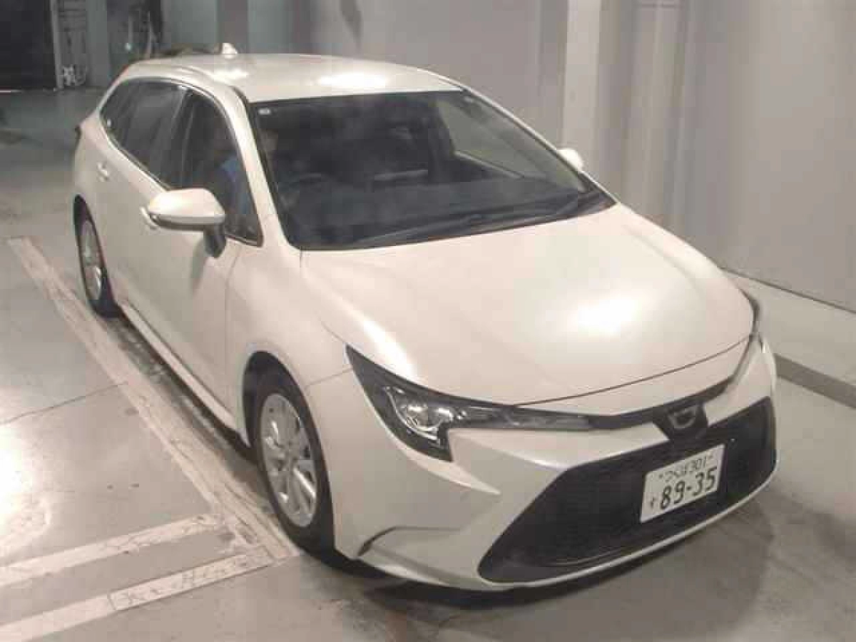 TOYOTA COROLLA TOURING ZRE212W 2021