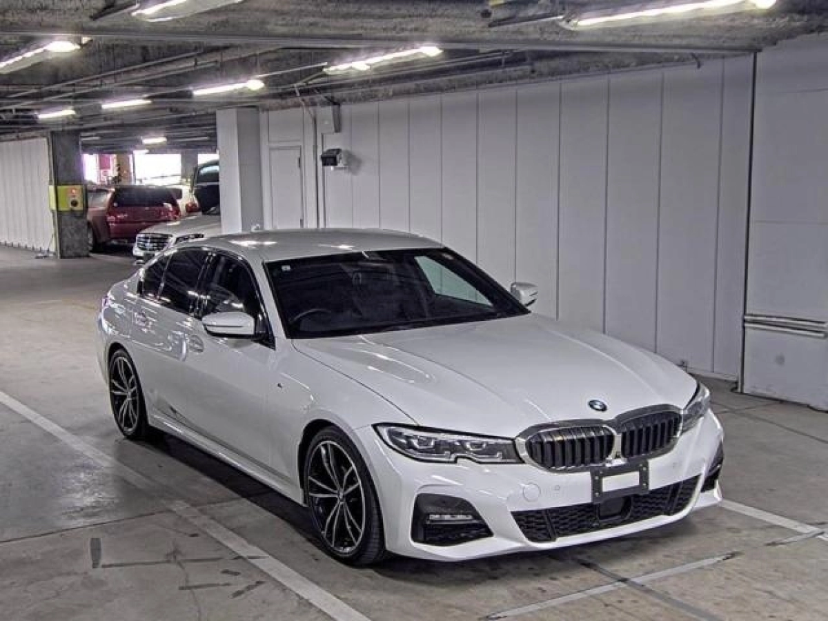 BMW 3 SERIES 5V20 2022