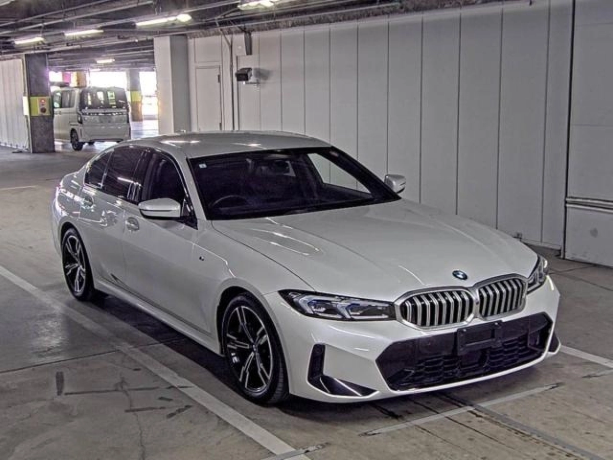 BMW 3 SERIES 5F20 2024