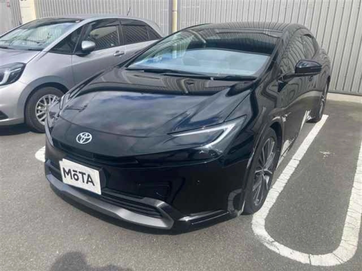 TOYOTA PRIUS MXWH60 2023