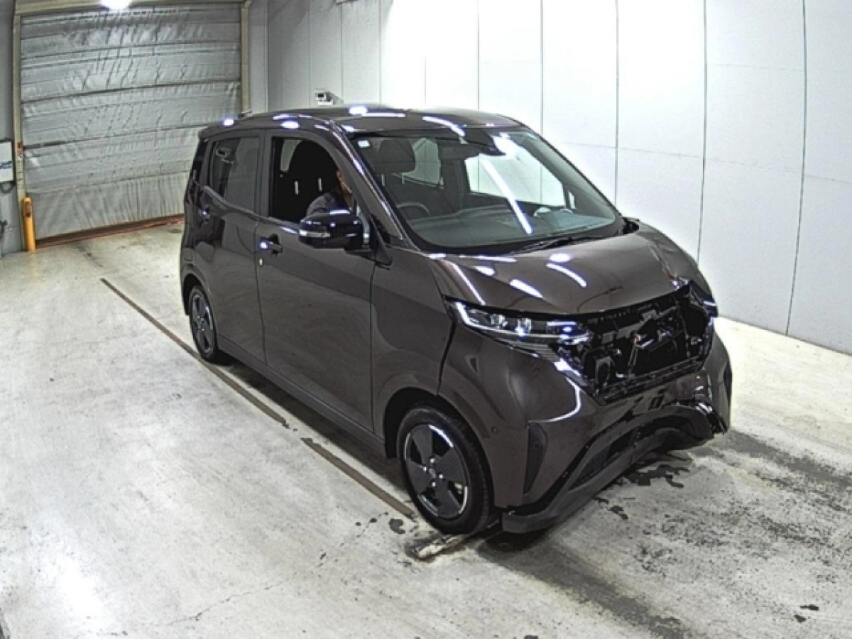 NISSAN SAKURA B6AW 2024