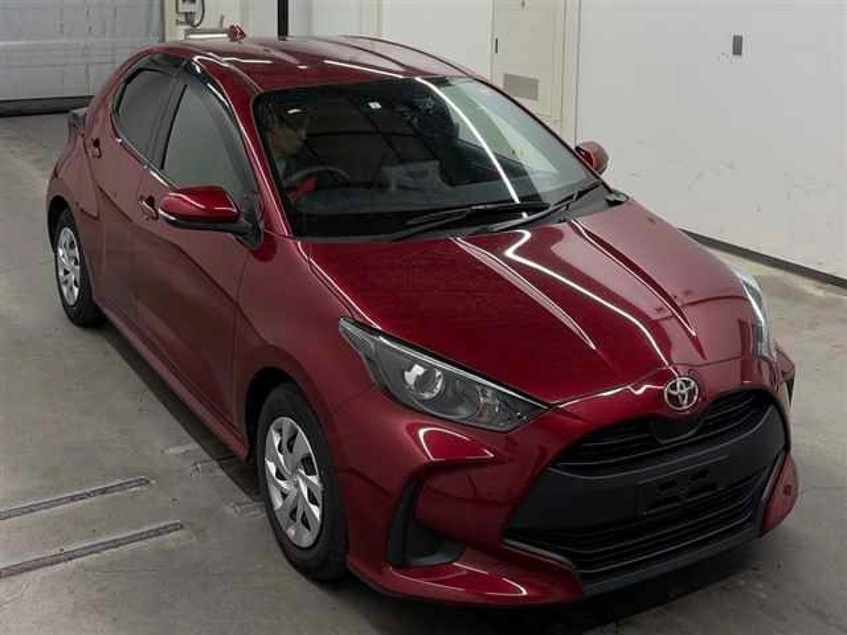 TOYOTA YARIS MXPA10 2023