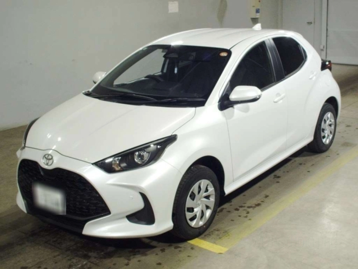 TOYOTA YARIS MXPA15 2024