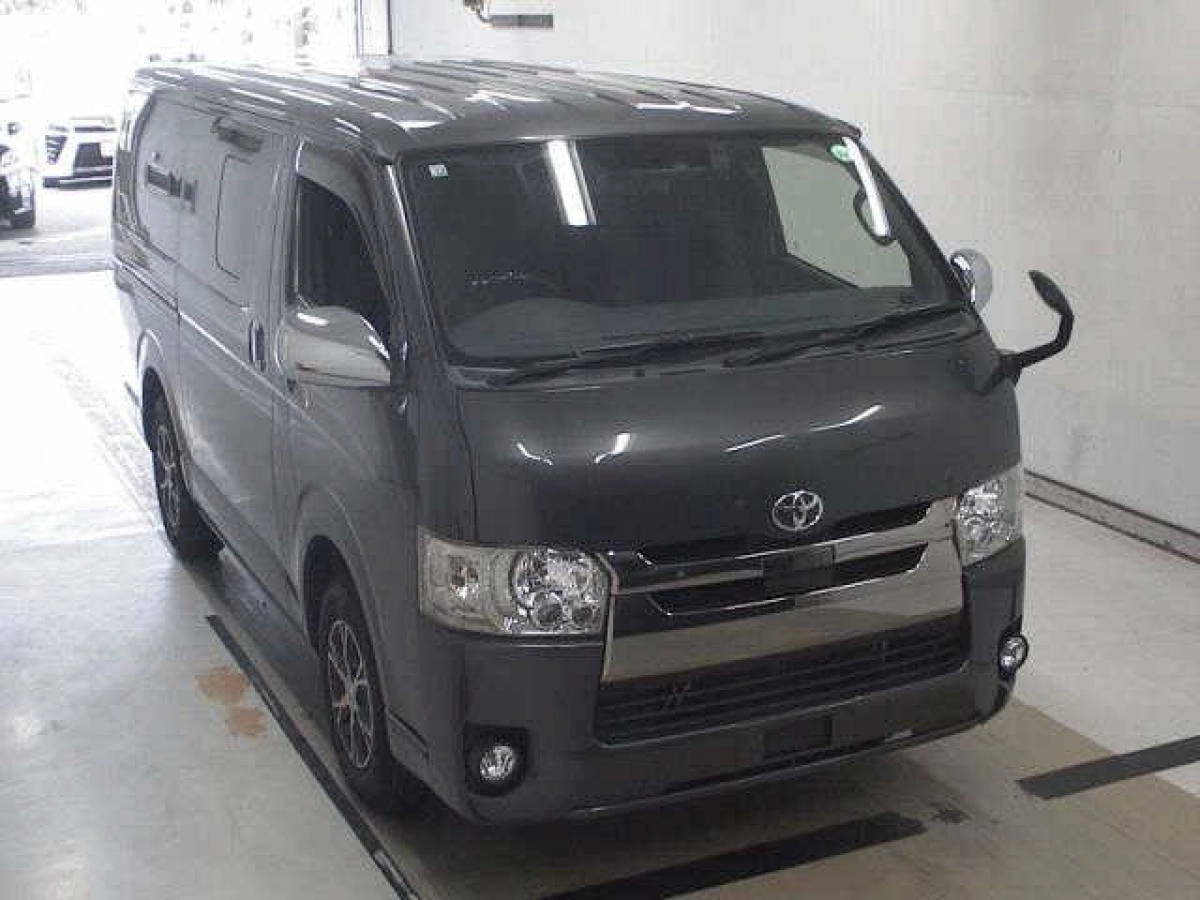 TOYOTA REGIUS ACE VAN GDH201V 2019