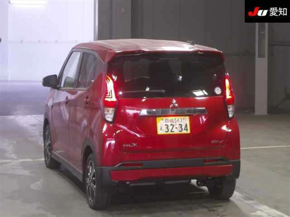 MITSUBISHI EK X EV