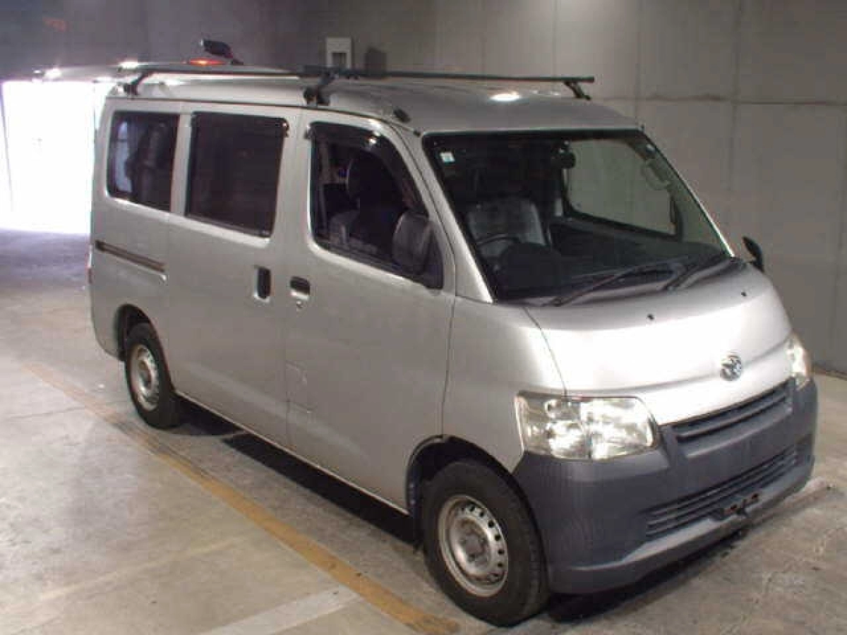 TOYOTA LITE ACE VAN S402M 2019