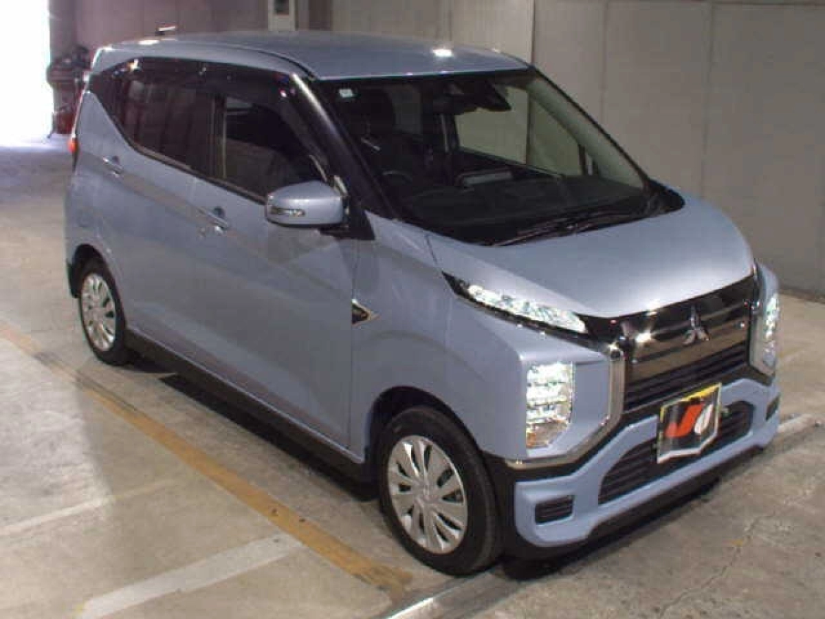 MITSUBISHI EK X EV