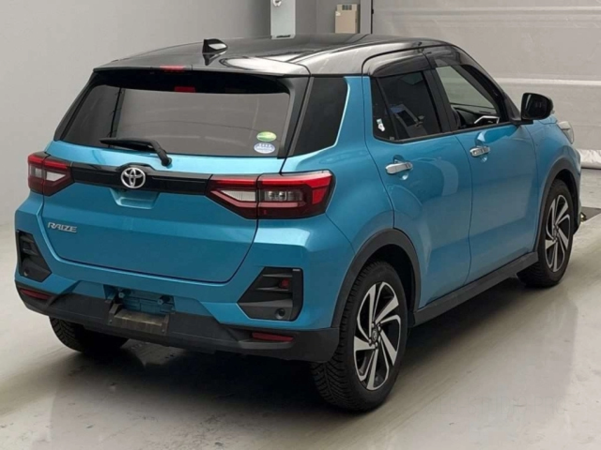 TOYOTA RAIZE