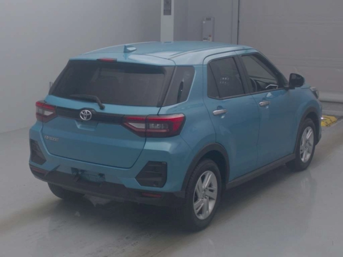 TOYOTA RAIZE