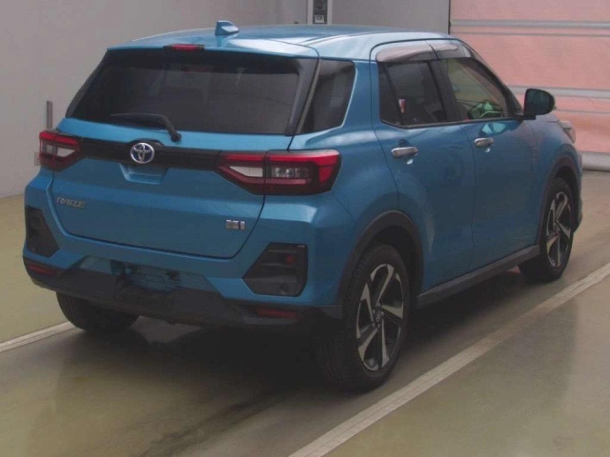 TOYOTA RAIZE