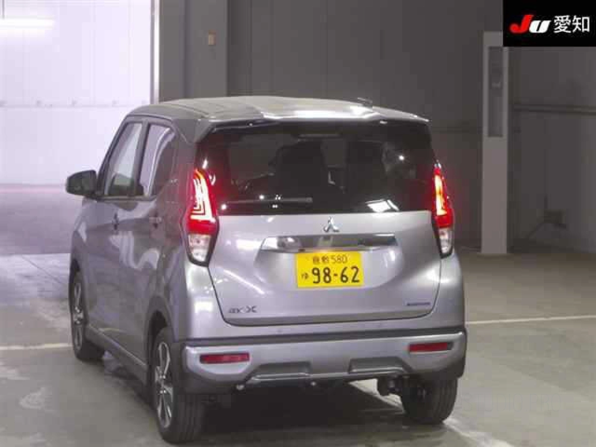 MITSUBISHI EK X