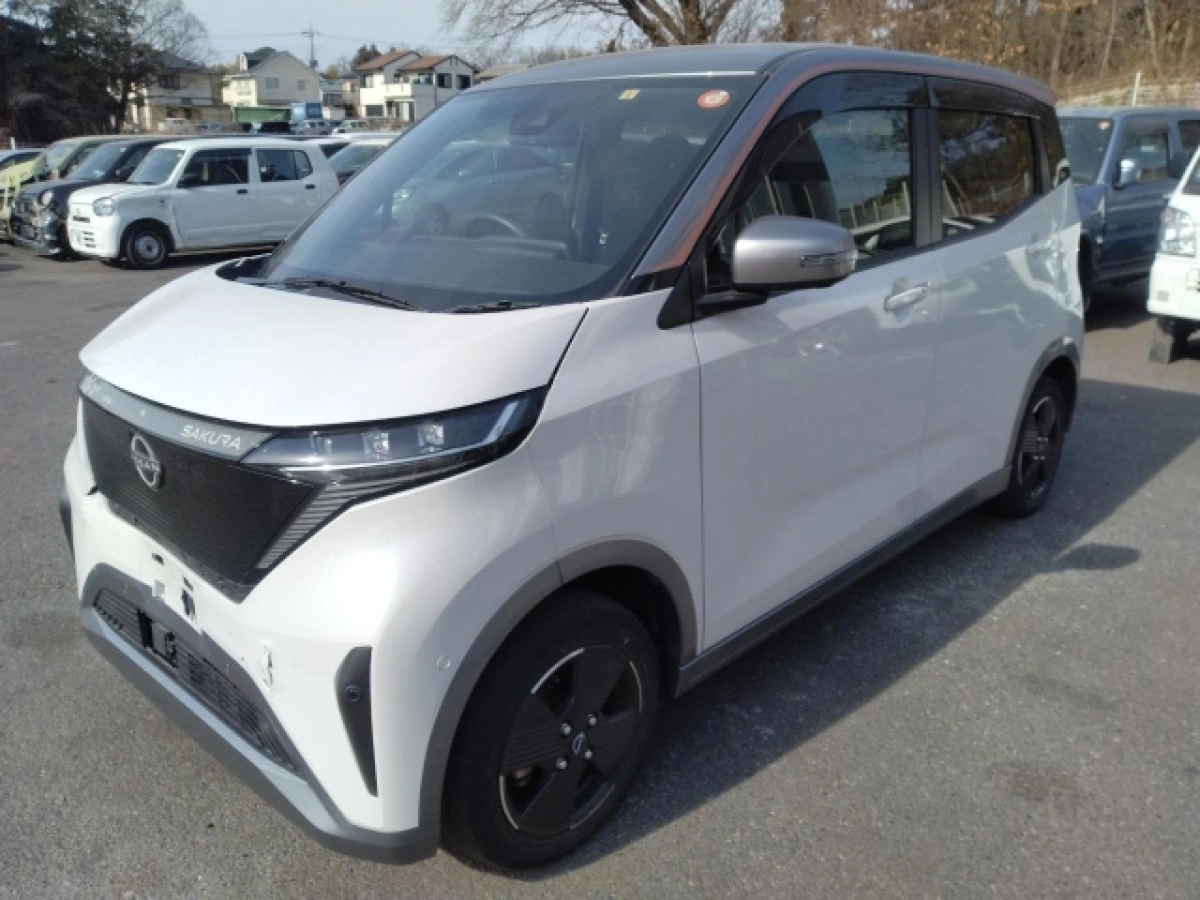 NISSAN SAKURA B6AW 2023