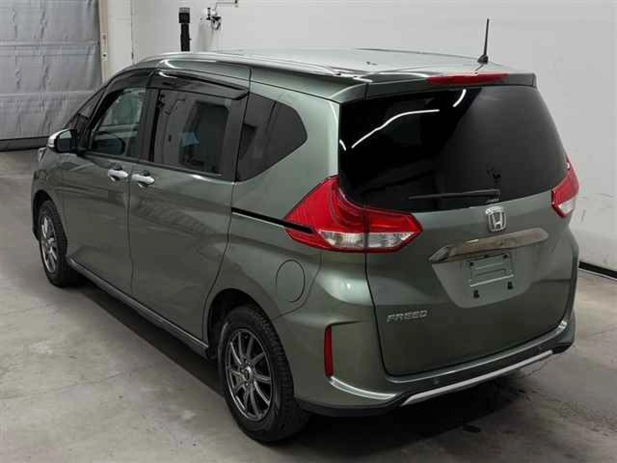 HONDA FREED