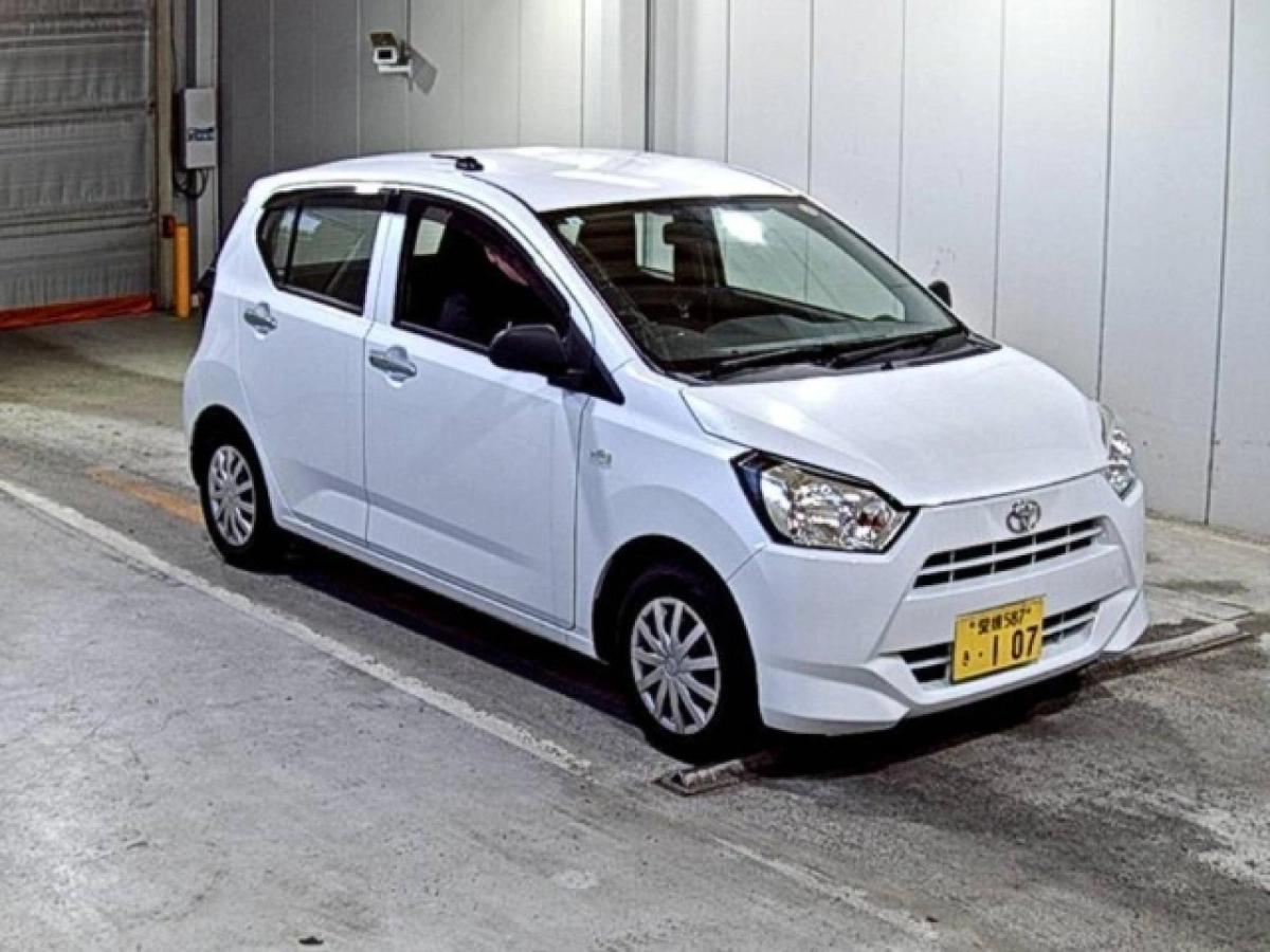 TOYOTA PIXIS EPOCH LA350A 2021