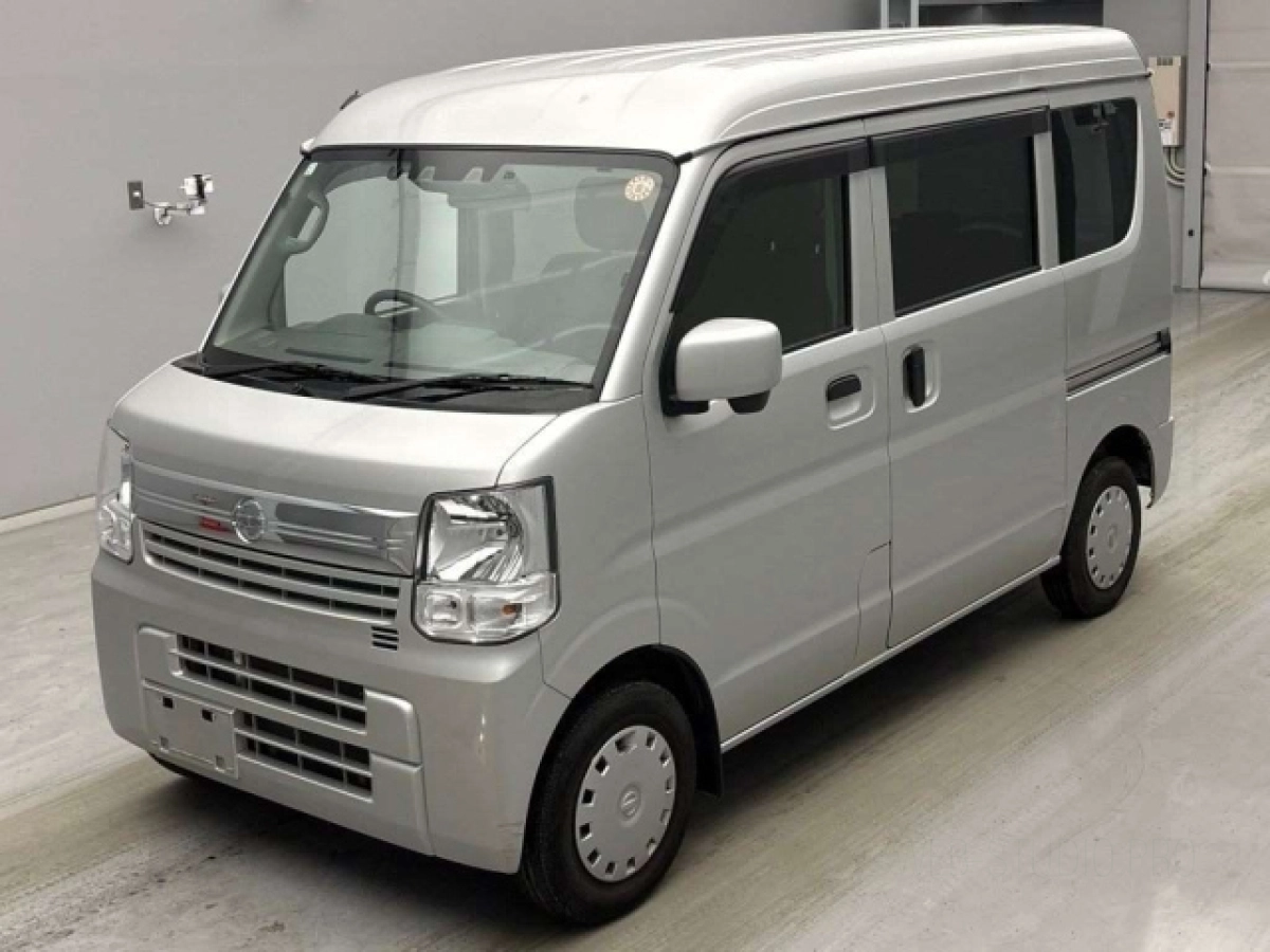 NISSAN CLIPPER VAN DR17V 2022