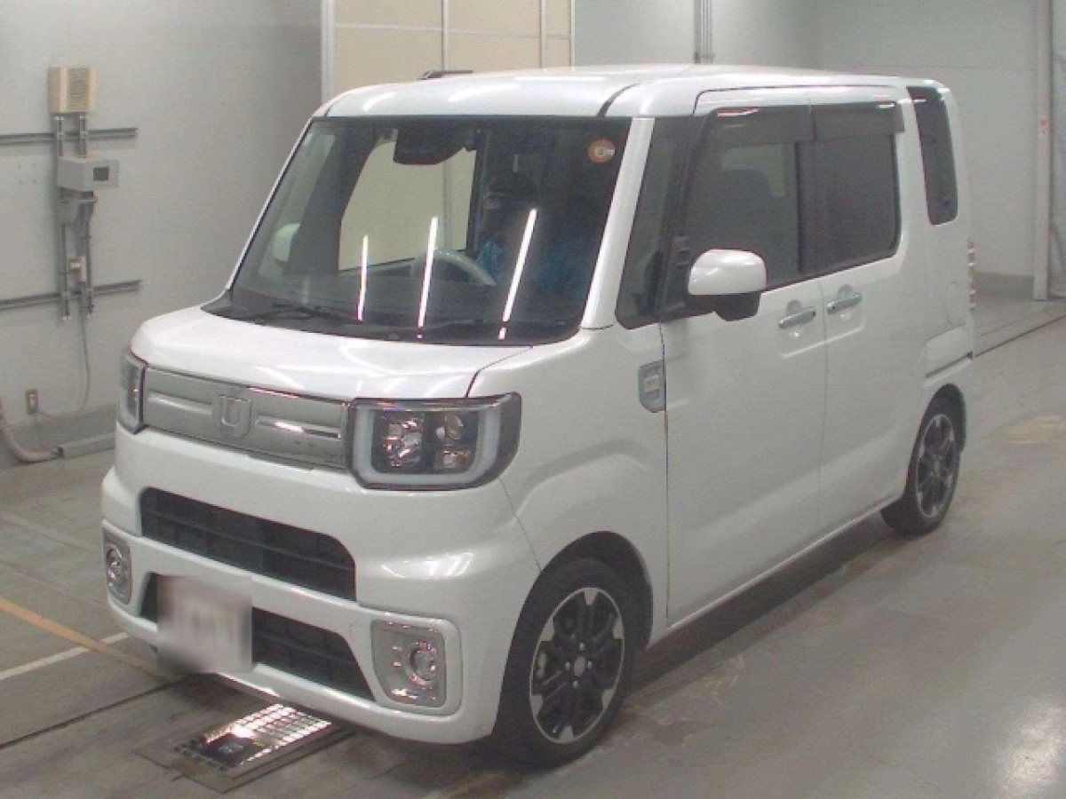 DAIHATSU WAKE LA700S 2021