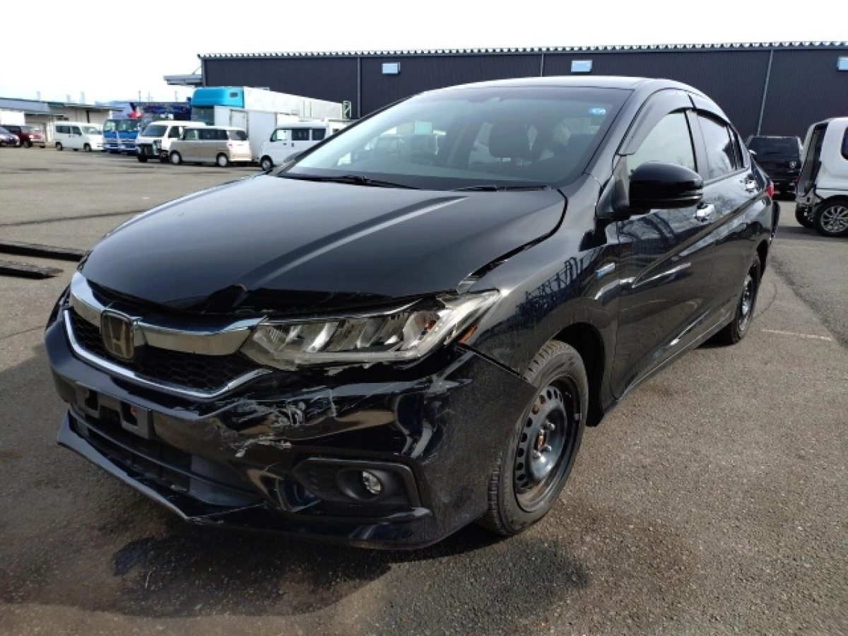 HONDA GRACE GM4 2019