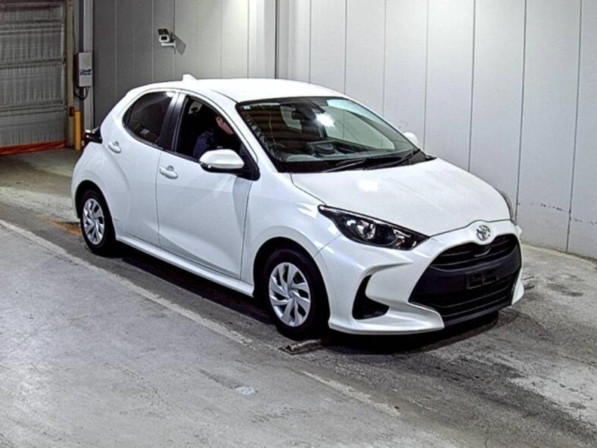 TOYOTA YARIS KSP210 2022
