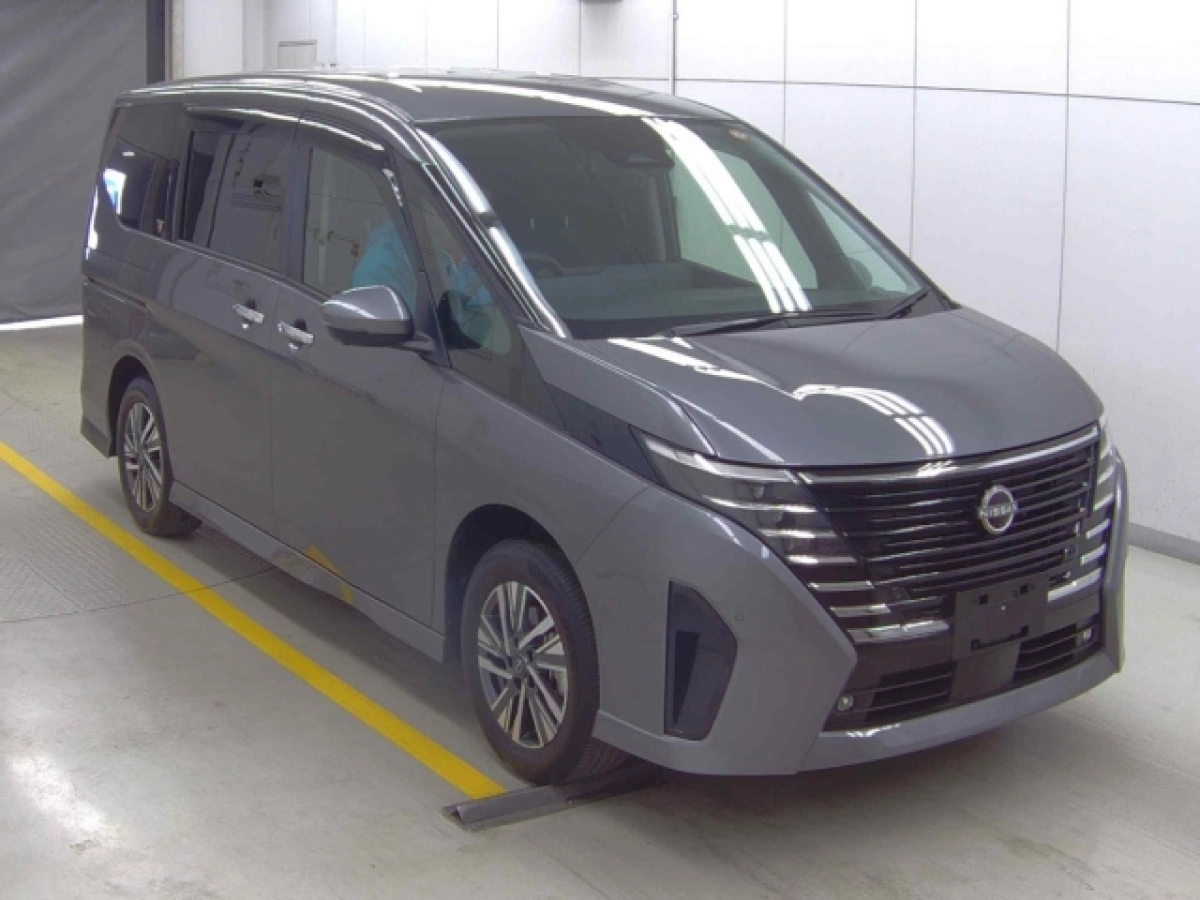 NISSAN SERENA FNC28 2023