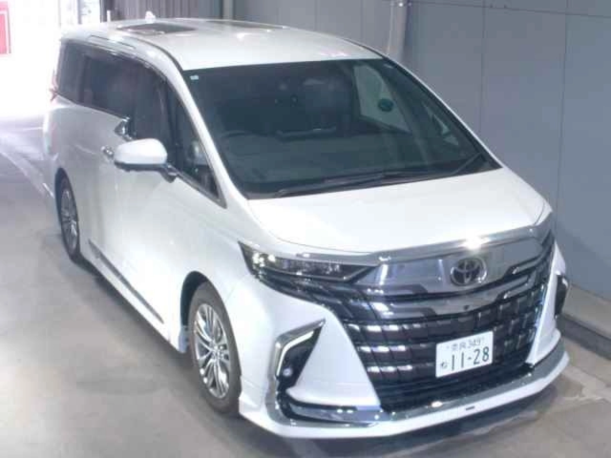 TOYOTA ALPHARD AGH40W 2024