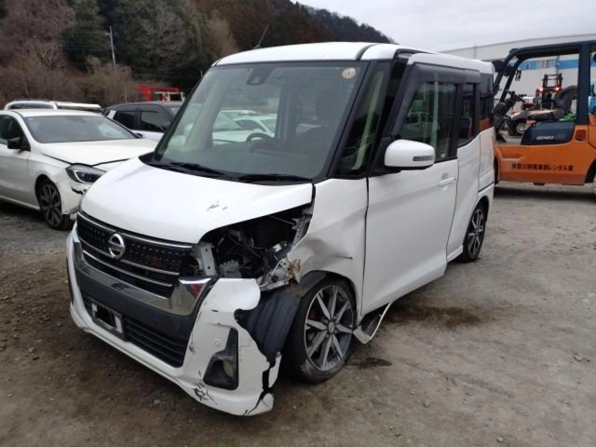 NISSAN DAYZ ROOX B21A 2020