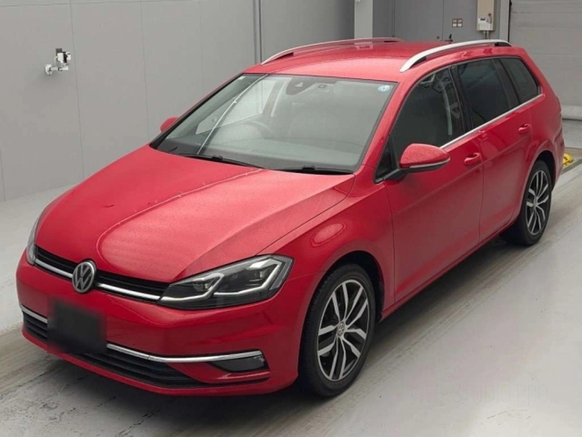 VOLKSWAGEN GOLF VARIANT AUCHP 2019
