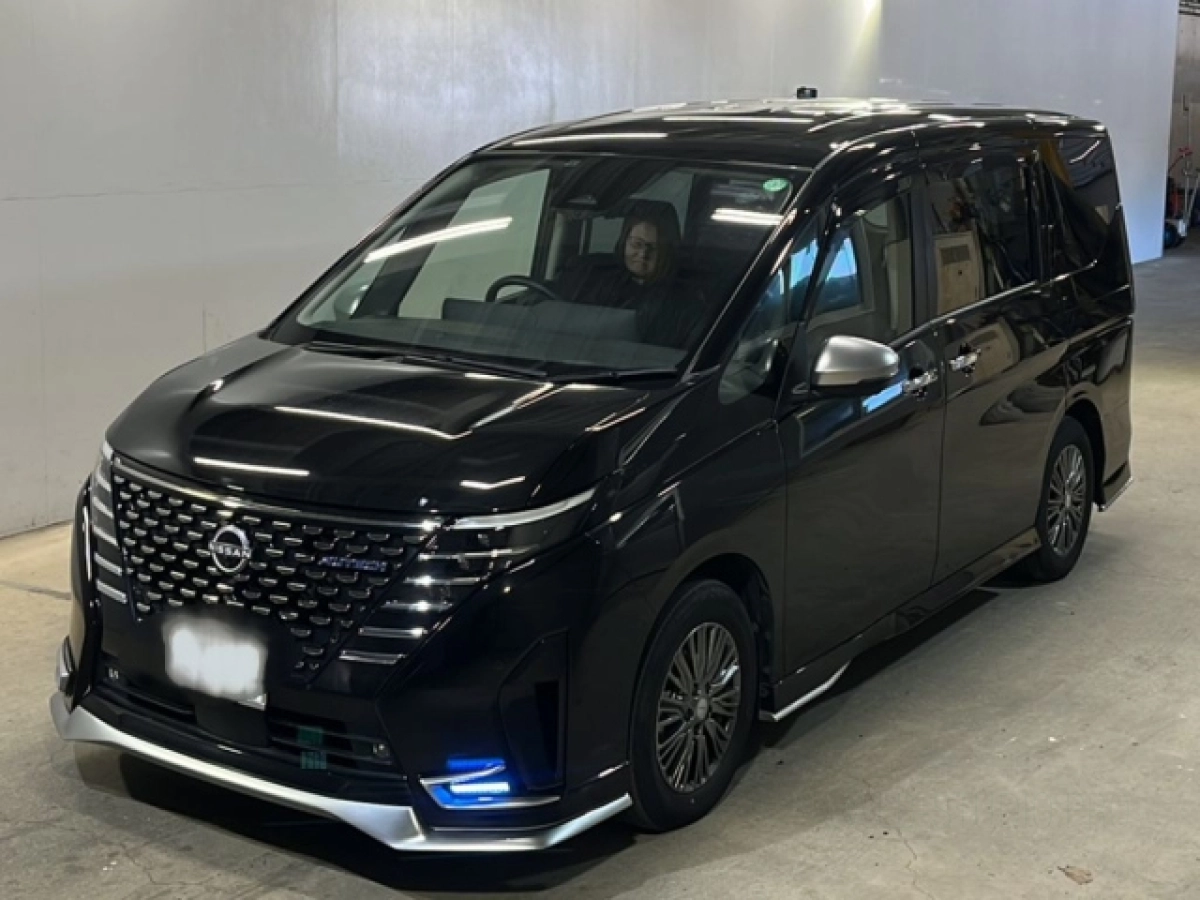 NISSAN SERENA FC28 2023