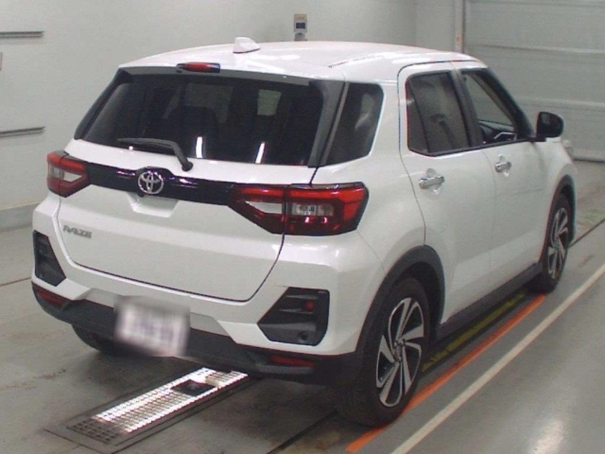 TOYOTA RAIZE