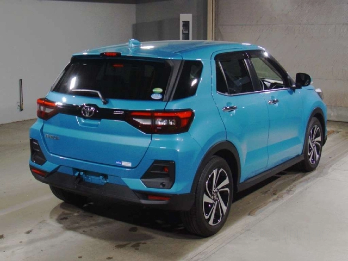 TOYOTA RAIZE