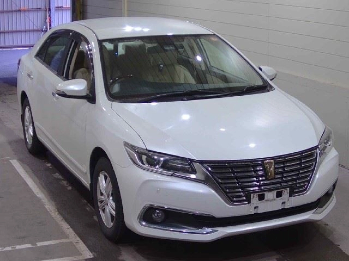 TOYOTA PREMIO