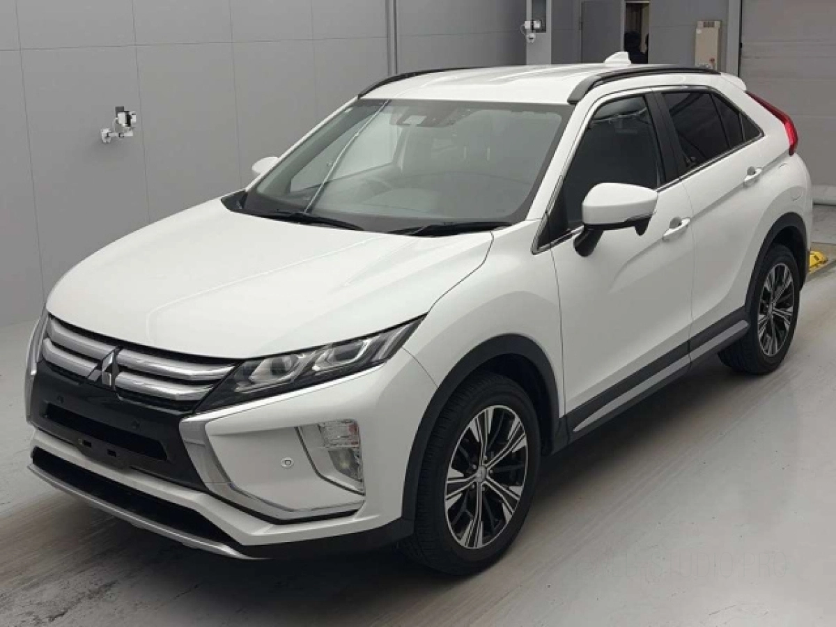 MITSUBISHI ECLIPSE CROSS GK1W 2019