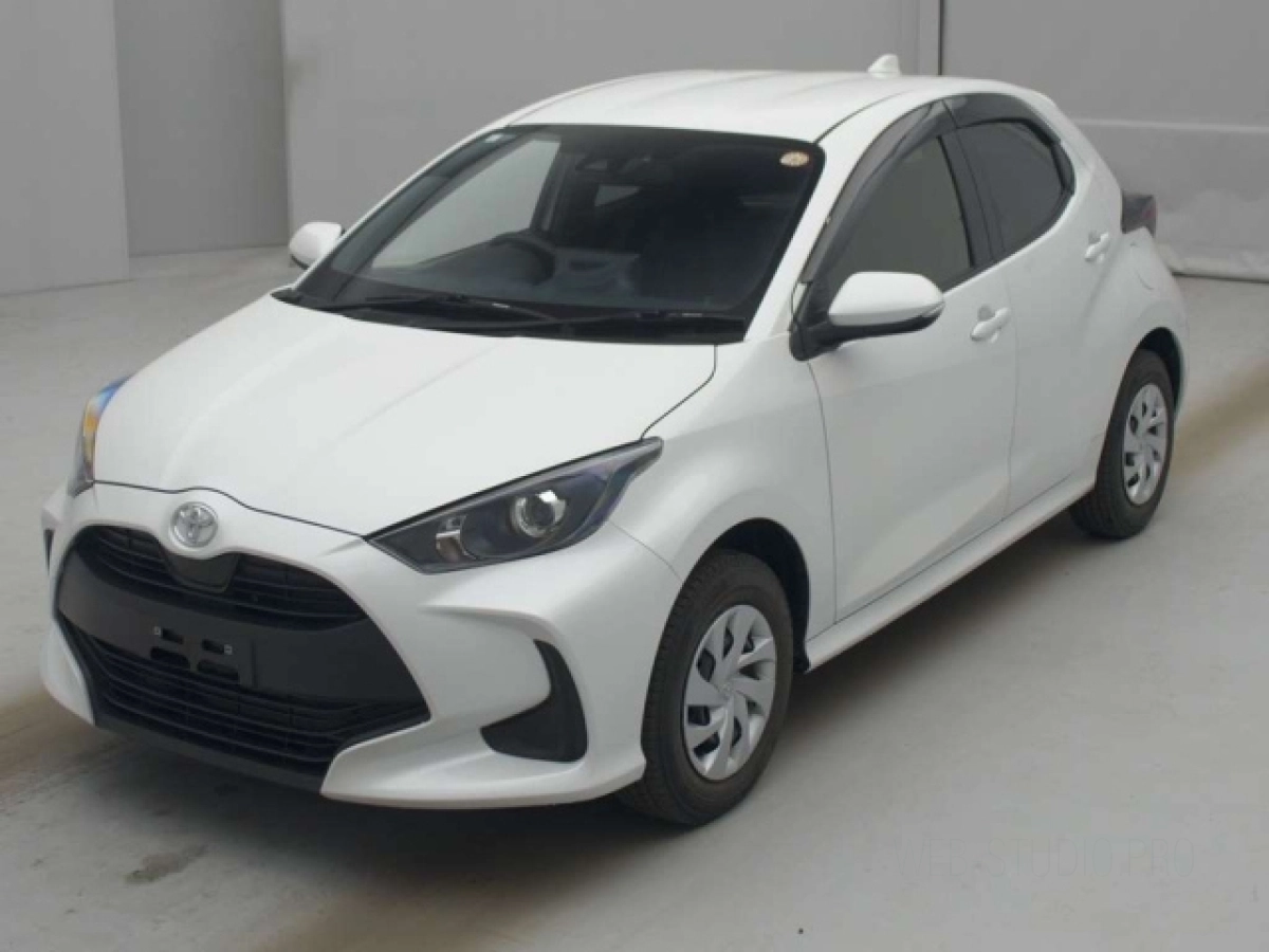 TOYOTA YARIS MXPA15 2023