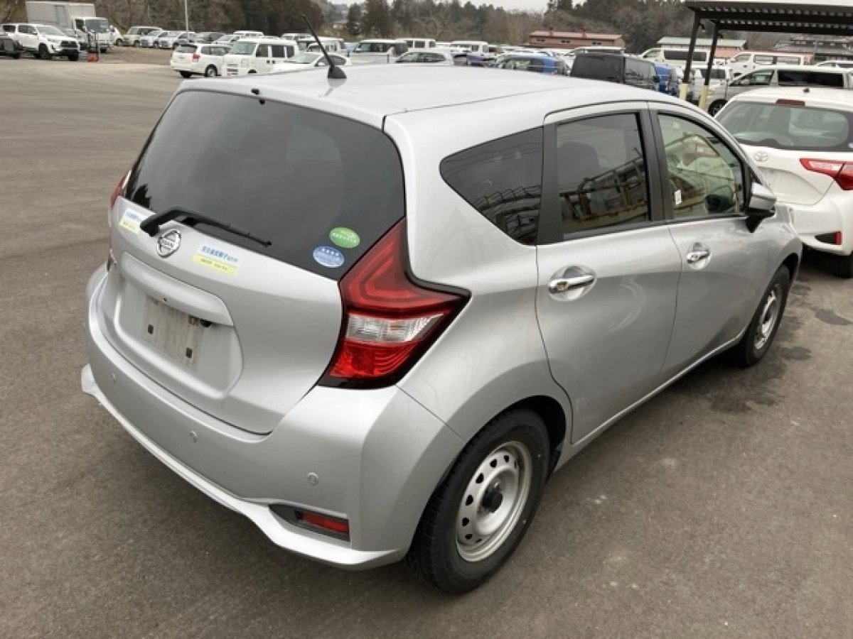 NISSAN NOTE