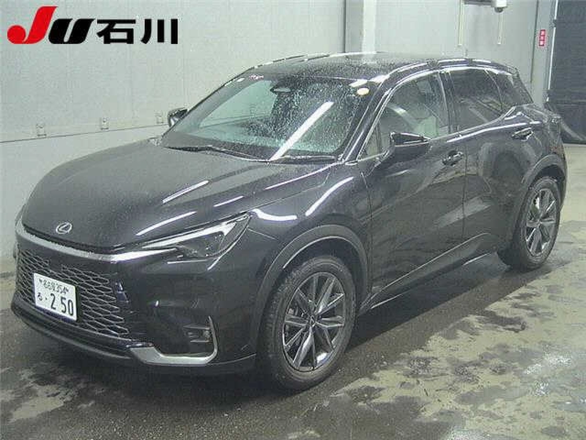 LEXUS LBX MAYH10 2025