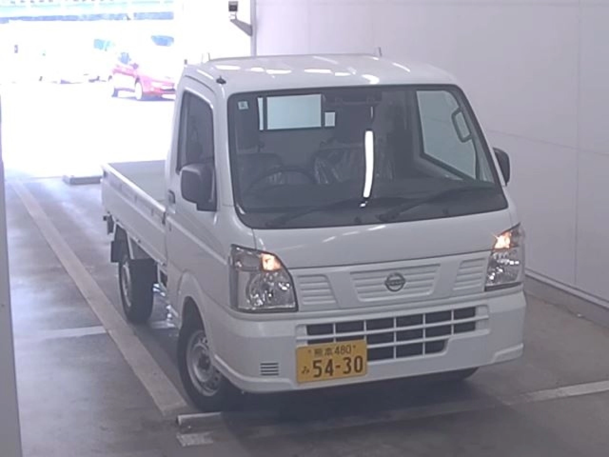 NISSAN CLIPPER TRUCK DR16T 2025