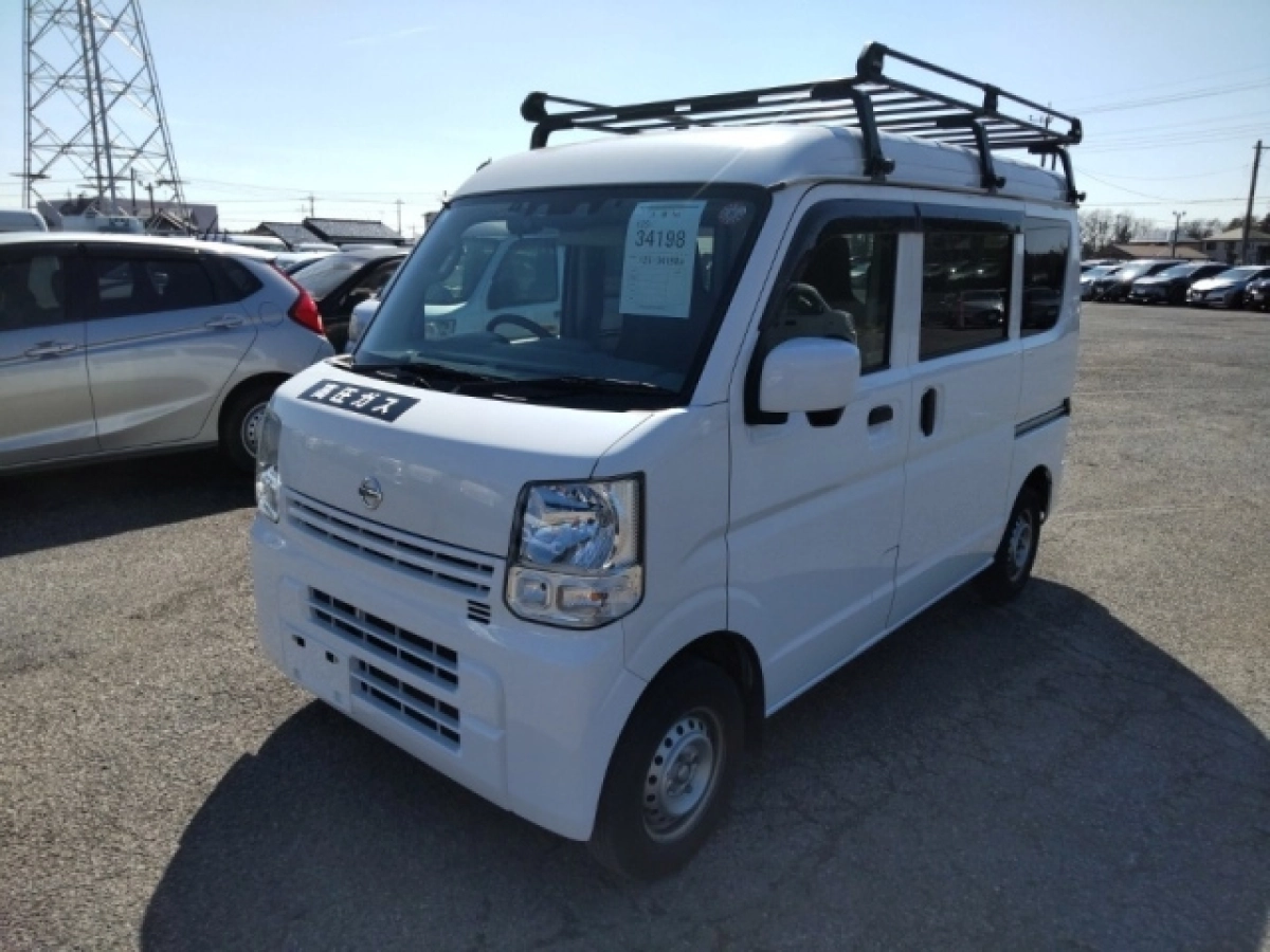 NISSAN CLIPPER VAN DR17V 2022