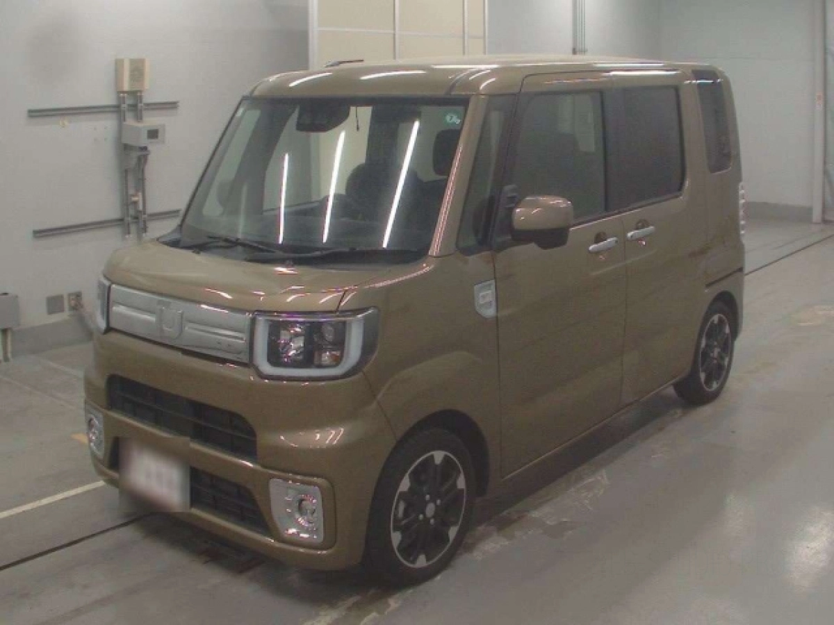 DAIHATSU WAKE LA700S 2021
