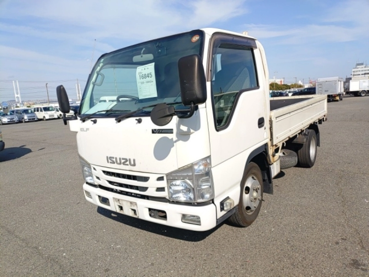 ISUZU ELF NJR85A 2019