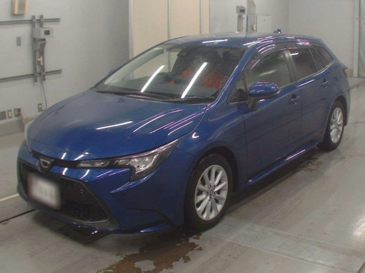 TOYOTA COROLLA TOURING ZRE212W 2020