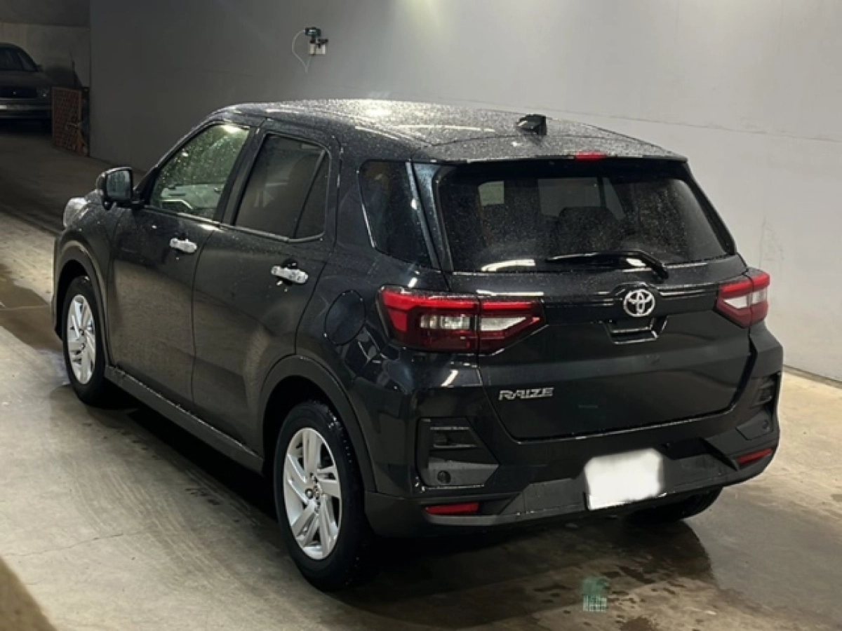 TOYOTA RAIZE