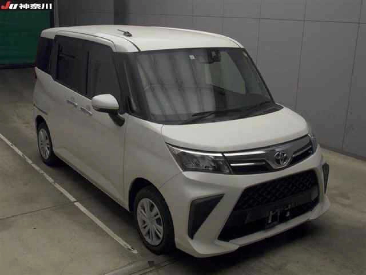 TOYOTA ROOMY M900A 2023