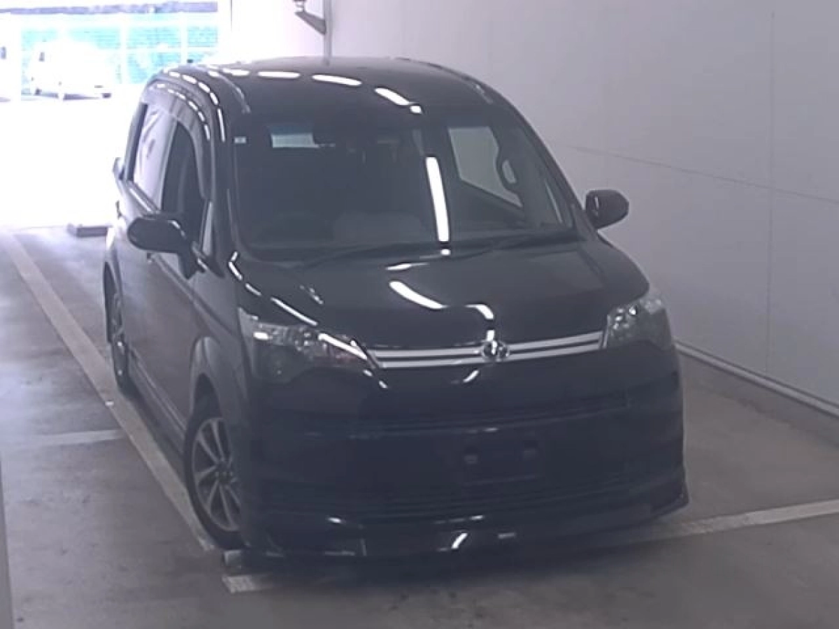 TOYOTA SPADE NSP141 2019