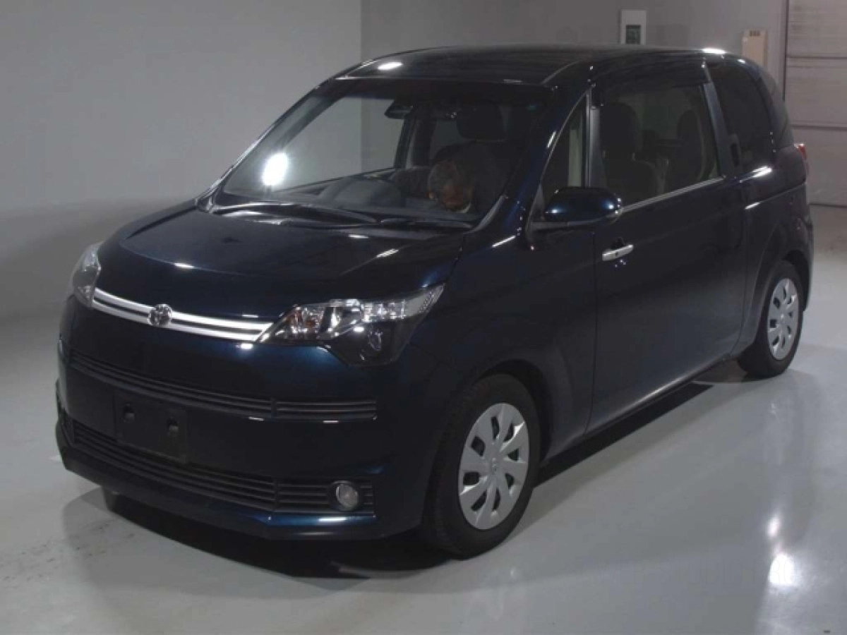 TOYOTA SPADE NSP141 2019